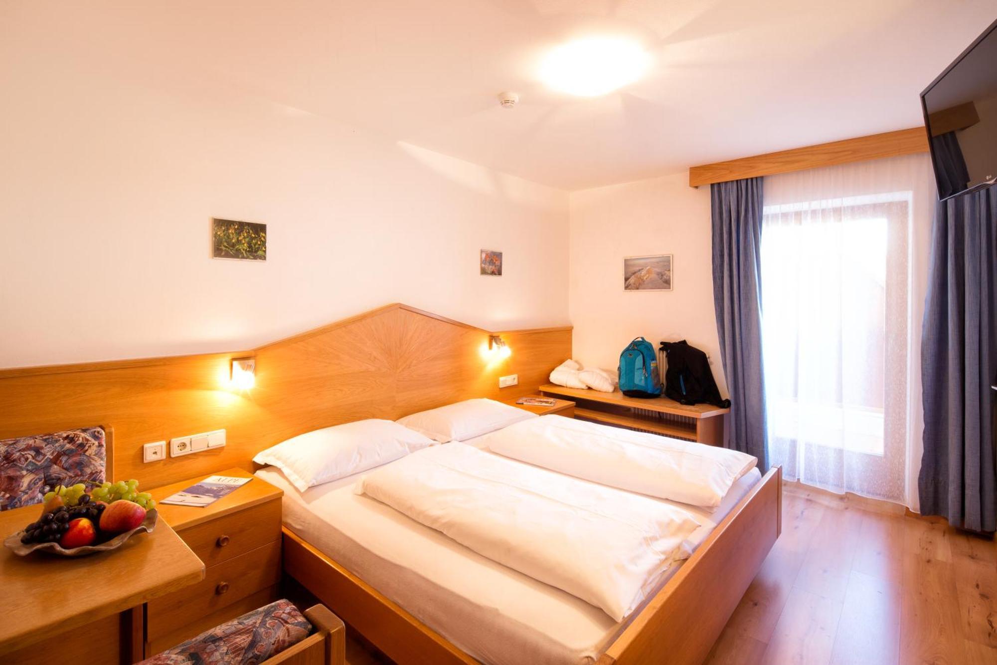 Hotel Gasthof Kircher Fiè Eksteriør billede